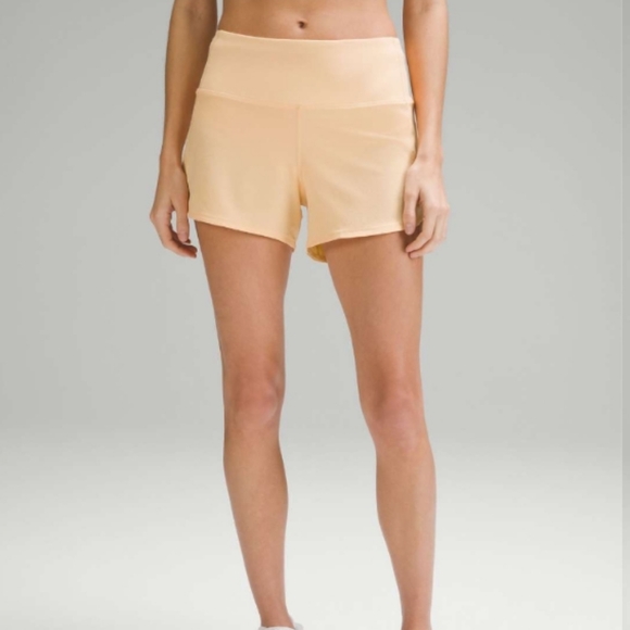 Lululemon Speed Up High-Rise Lined Short 4" - Picture 2 of 8